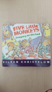 AES英会話図書のFive Little Monkeys本