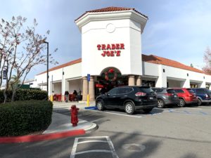 AESのホームステイでTrader Joe'sショッピング