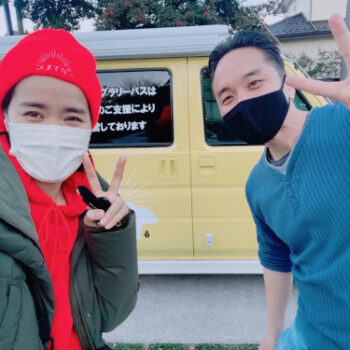 AESライブラリーバスと一緒に