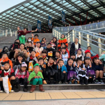 AESハロウィンで岐阜までお出かけの集合写真